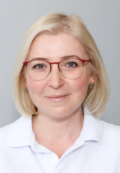 Dr. Elena Nuss